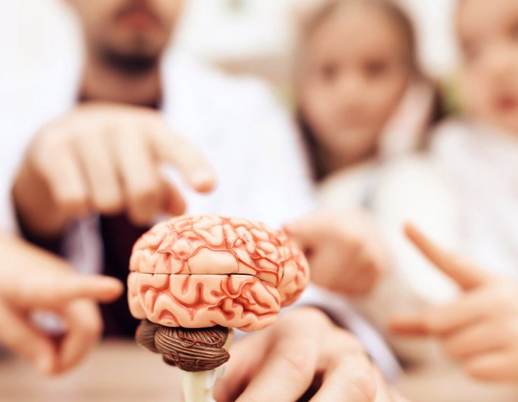 درمان تومور مغزی در کودکان